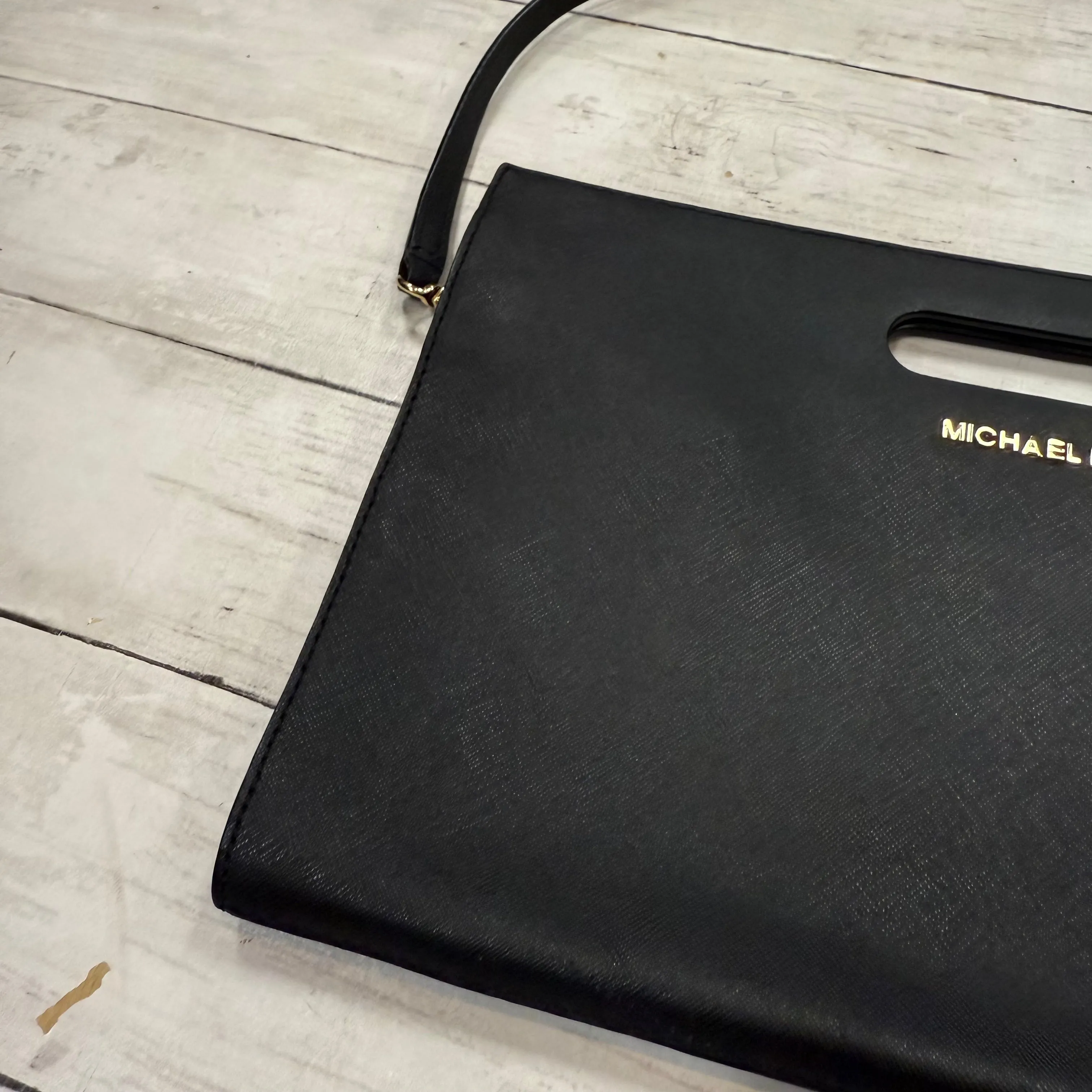 Crossbody Designer By Michael By Michael Kors, Size: Medium