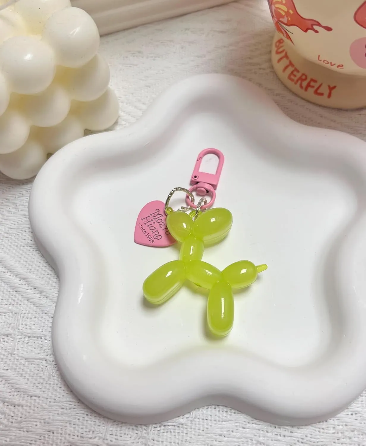 LAEKOU Jelly Balloon Dog Design Keychain for Women, Cute Girls Key Chain, Bag Charms Accessories for Car Purse Backpack
