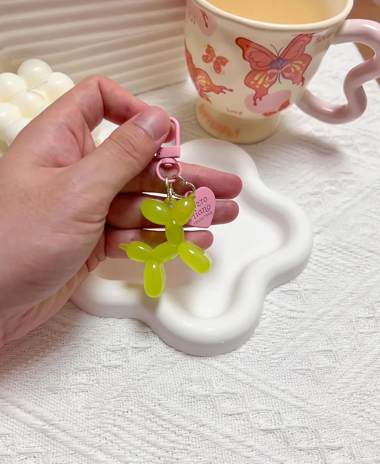 LAEKOU Jelly Balloon Dog Design Keychain for Women, Cute Girls Key Chain, Bag Charms Accessories for Car Purse Backpack