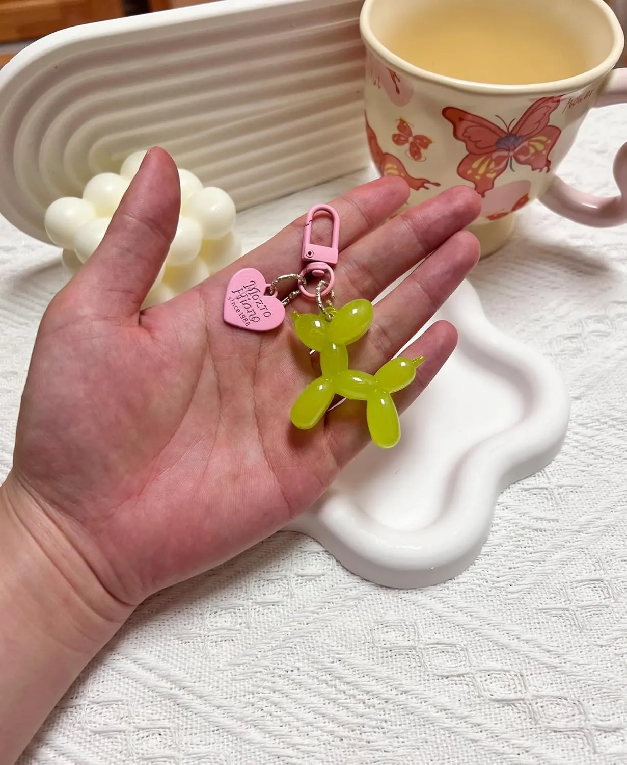 LAEKOU Jelly Balloon Dog Design Keychain for Women, Cute Girls Key Chain, Bag Charms Accessories for Car Purse Backpack
