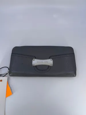 Wallet Designer By Michael By Michael Kors  Size: Large